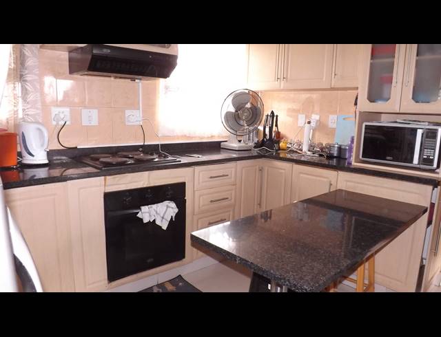 3 BEDROOM SIMPLEX FOR SALE IN BELLAIR